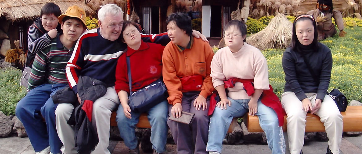 Columban Fr. Noel O'Neill on an outing with students in Korea