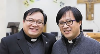 Frs. Jude Genovia (left) and Seok Jin-Wook Antonio