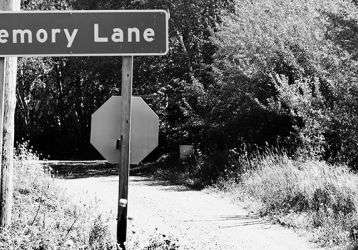 Empty street with Memory Lane sign